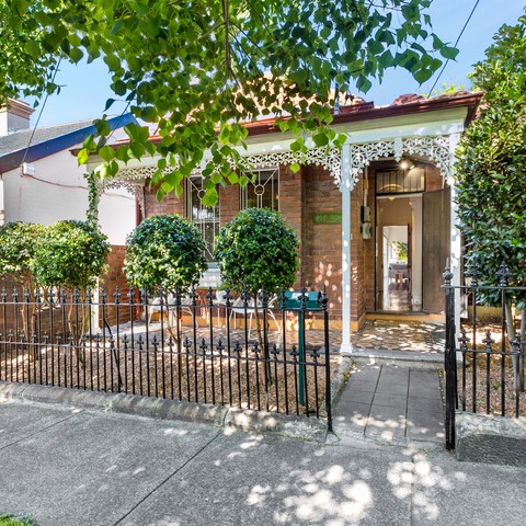 11 Surrey Street Stanmore