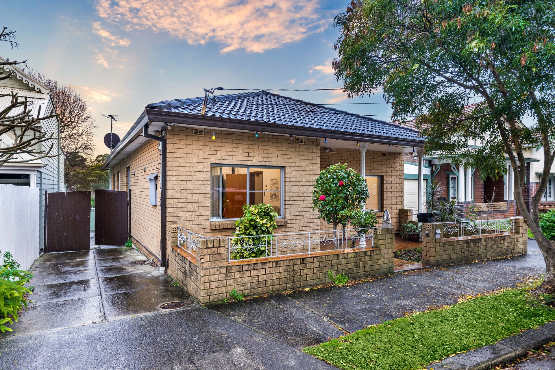 21 Cobar Street Dulwich Hill